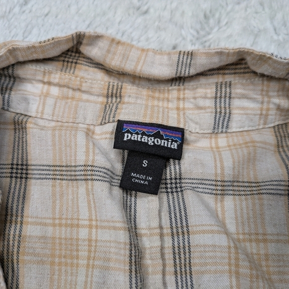 Patagonia Shirt Women's S Beige Black Plaid Lower Meadow Pullover Top Crop - Picture 3 of 8